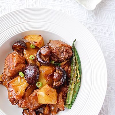 土豆香菇鸡|土豆香菇鸡