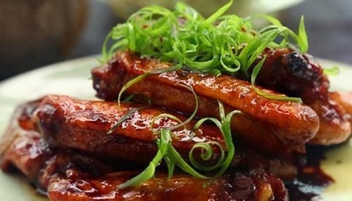  排毒|中年人想要身体好，多吃三种美食，排毒养颜，延缓衰老，滋补身体
