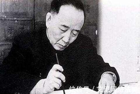 郭沫若!饱受争议的郭沫若死后葬在哪?都以为在八宝山,实际上却在山沟里