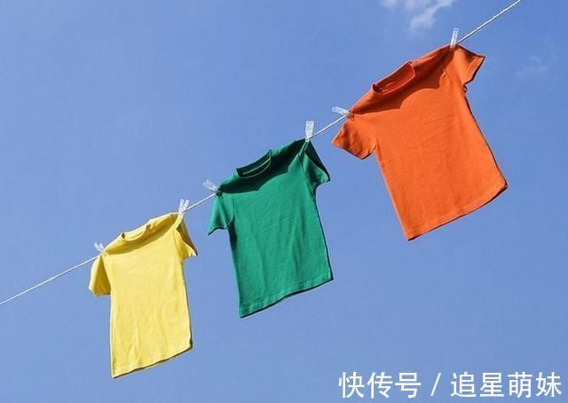 阳台|孩子的衣服别在阳台“过夜”,并非迷信,3个原因易伤害宝宝