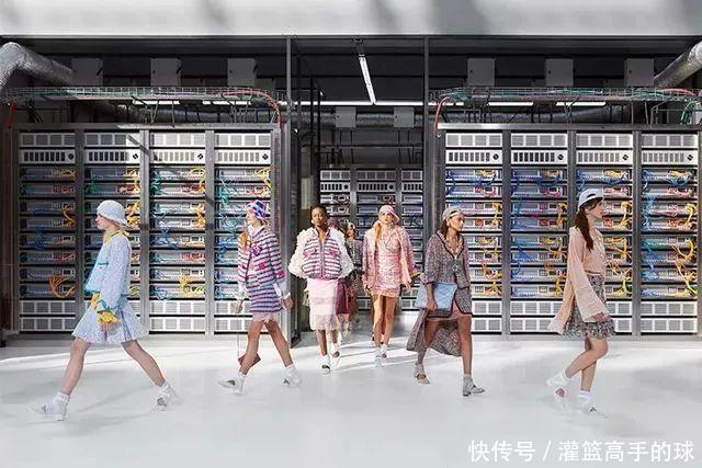 秀场|在华丽的时装背后,那些极具创意的秀场场景设计(上)