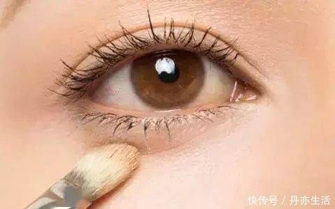 卧蚕|卧蚕=脸上的胸部!教你画女神标配卧蚕眼妆