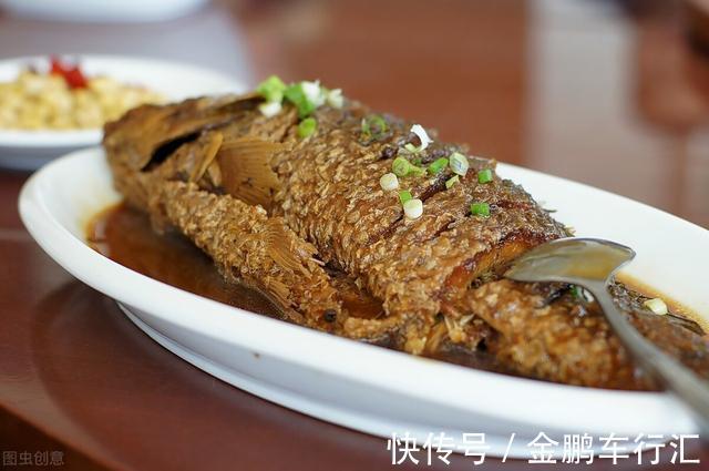 去腥|不管炖什么鱼,去腥别只会放料酒,多放这2样,鱼肉鲜香没腥味