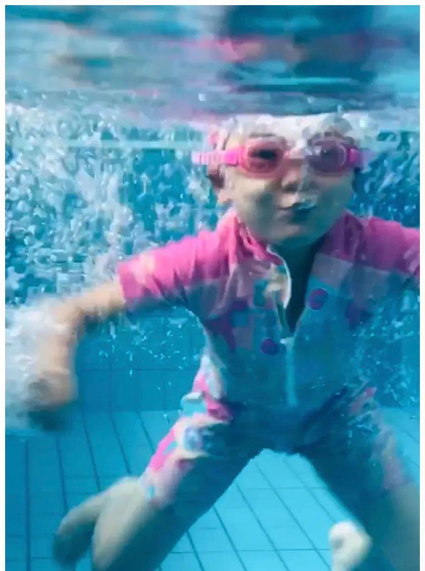 下水|去年刚学会游泳,今年却不敢下水了!学游泳前忽略这件事,90%