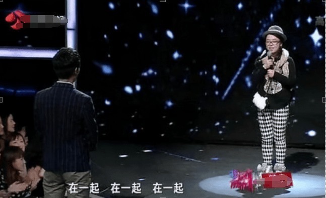 非诚勿扰:他是“最牛男嘉宾”,惨遭全灭灯,却转身抱走女导演