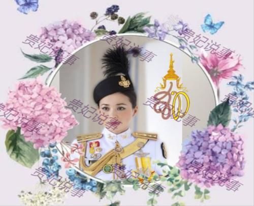 诗妮娜$43岁苏提达放大招,高调发布中国风海报,华裔王后宛如画中美人