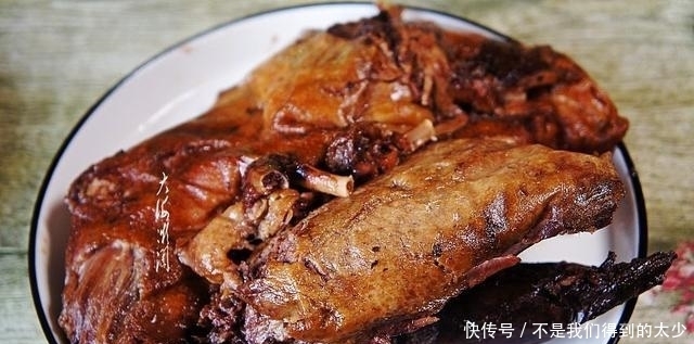 晒我家“子婿日”晚餐,一桌大鱼大肉扫年货,吃完这顿再减肥