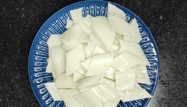 酸辣|宽粉还可以这样做好吃到怀疑人生会上瘾的——酸辣炒宽粉