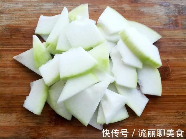 贵族|像香瓜又像青苹果，被称为“瓜中贵族”，煮上一锅，比鸡汤还鲜