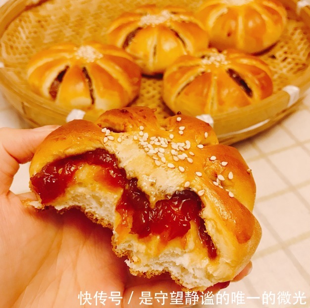 买面包，尽量别买这5种，价格贵没营养，面包店老板外行人爱吃