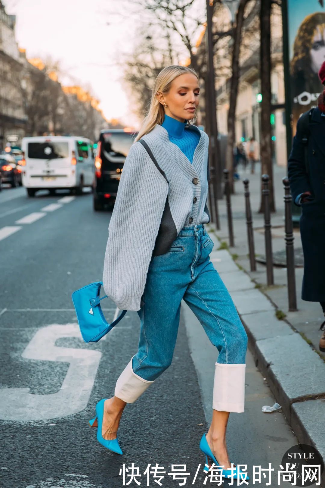  色牛仔裤|教你美｜毛衣+牛仔裤，还是基本款才好看