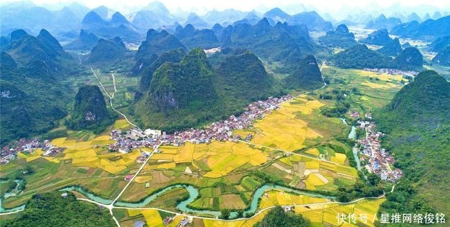 当绝美峰丛遇上金黄油菜花，忻城美得不像话！土司古城·浪漫忻城