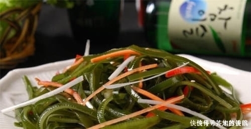 酸性食物|海带“最忌”和它一起吃,很多人都不知道,难怪肚子痛还容易中毒
