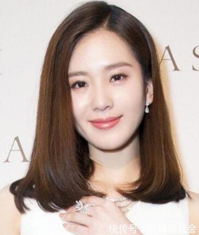 泡面 女人过了40岁,尽量少留这3款“大妈”发型,这3款发型更适合你