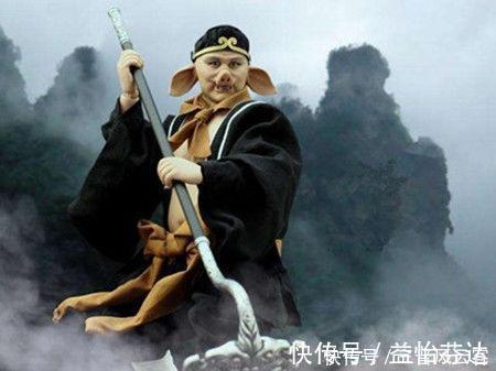 天蓬元帅|西游记中,孙悟空可以随意使唤土地公,为什么猪八戒却不能