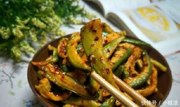 萝卜条|冬天好菜要多吃,维生素是梨的8倍,却仅要6毛一斤,特别下饭