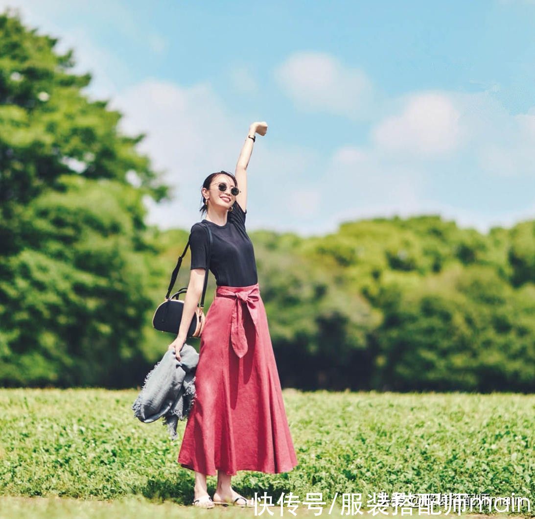 胯宽腿粗的女孩，试试这条“伞裙”，遮肉显瘦两不误