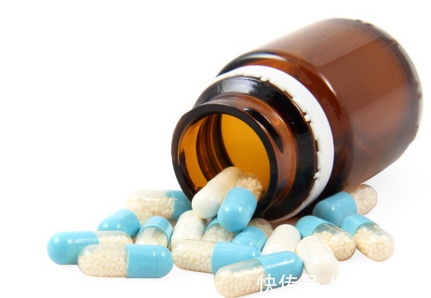 癌细胞|中医谈“癌症”，3种草药煮水喝，赶走癌症有望长寿