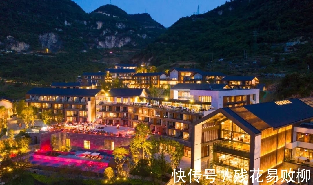 -1|敢于投资时间的人一定会成功!青花郎《朗读者》酿造三年即将推出