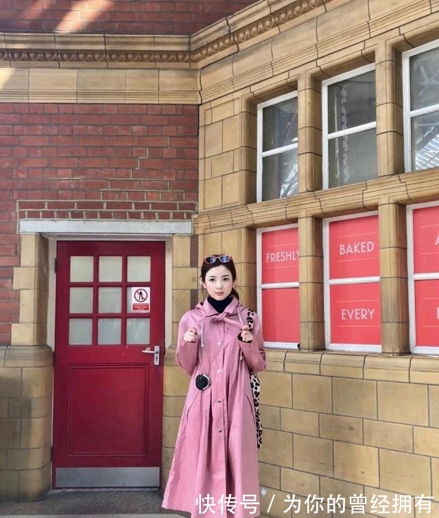 时尚 短外套已经不流行了,今年秋天流行长风衣,搭配好了显高又时尚!