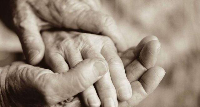 孝经$“雷打真孝子,财发狠心人”是啥意思?有道理吗