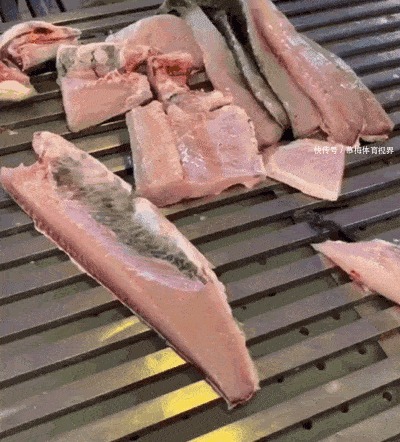 当北方人走进南方菜市场,被热情到了,直呼:这才是买菜的快乐