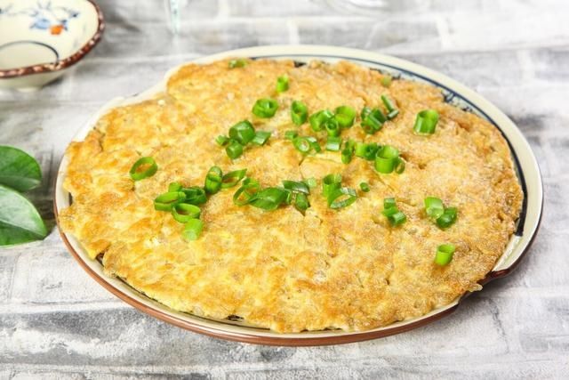 土豆|1块钱一斤，维生素相当于15个苹果，摊成鸡蛋饼，老人孩子都合适