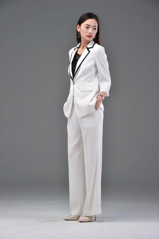 复工穿搭来啦，这个春天这样穿准没错！