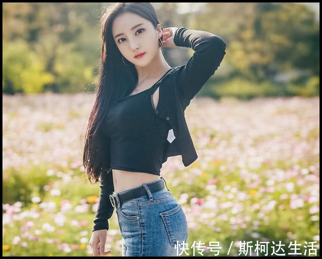 身材高挑 时尚气质的牛仔裤,尽管“烂大街”可谓是最有效的,不乏潮范满满