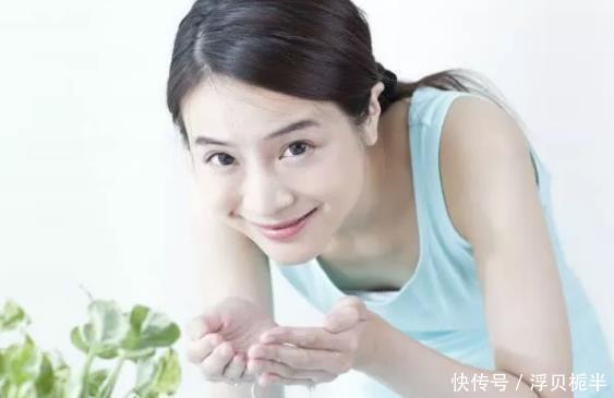 长黑头了?如何预防和去除黑头,使皮肤光滑明亮,看看就知道了!