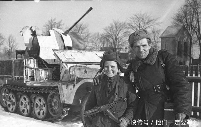 苏军|一组二战老照片：在埃及被俘的印度士兵，苏军使用缴获的武器