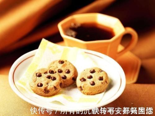 血管堵塞|脑梗的“罪魁祸首”被揪出,医生这2类食物再馋也要管住嘴