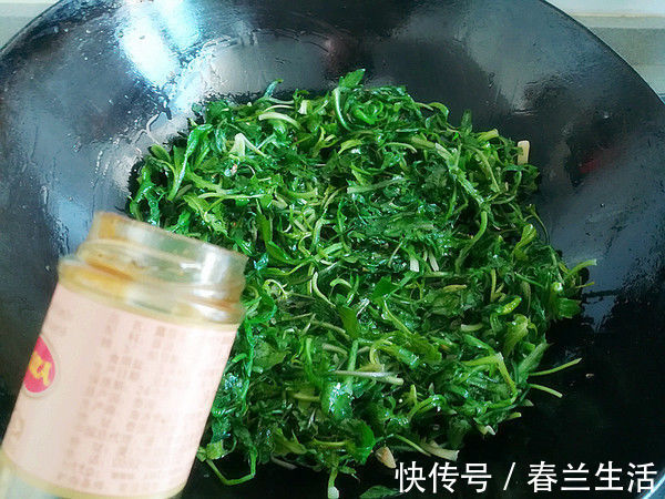 鸡蛋牛奶|这菜是“钙王”,鸡蛋牛奶都不行,孩子常吃长高个,学习记忆强