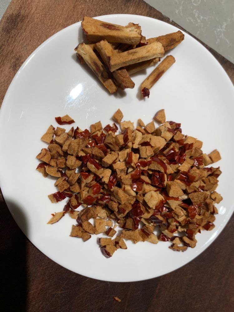 自制营养主食：红枣南瓜糕，营养美味，口感细腻，香甜适中哦