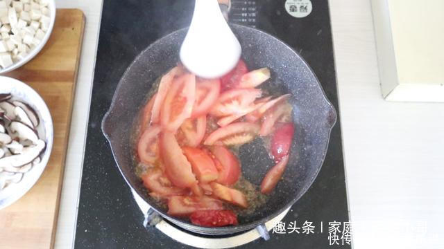 十月|十月宁可不吃肉,也要喝此汤,10分钟就搞定,孩子老人最爱吃