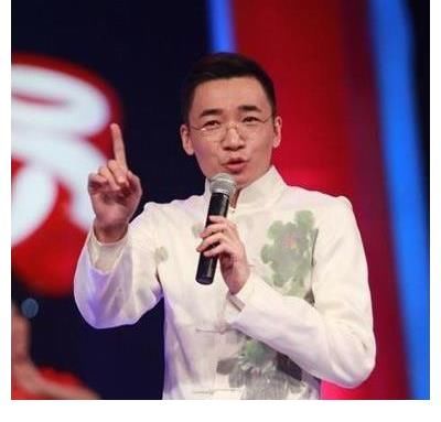 中国传媒大学|高博漂亮的老婆曝光，他没能成央视一哥，在生活中却是妥妥的一哥