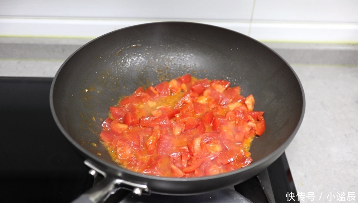 豆腐|春季多吃此道汤菜,味美补钙,大人孩子少闹病,男人常吃身体壮