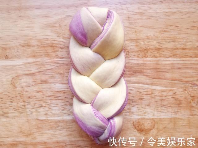 自制吐司总是干硬方法用错,难怪不柔软,诀窍分享给你,快试试