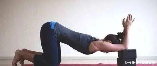 体式|怎样做一个精致又有品位的女人练一练瑜伽鸽王式,6步带你进入