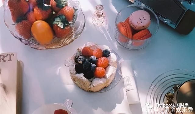 女人|为什么法国女人的浪漫,高级而有质感?