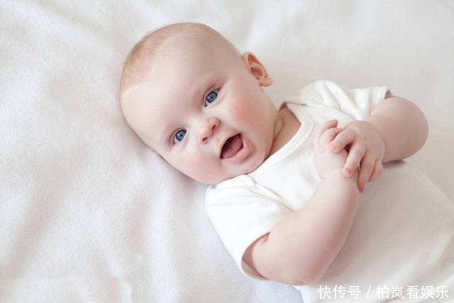 宝宝长痱子用痱子粉、藿香正气水靠谱吗?医生这样说