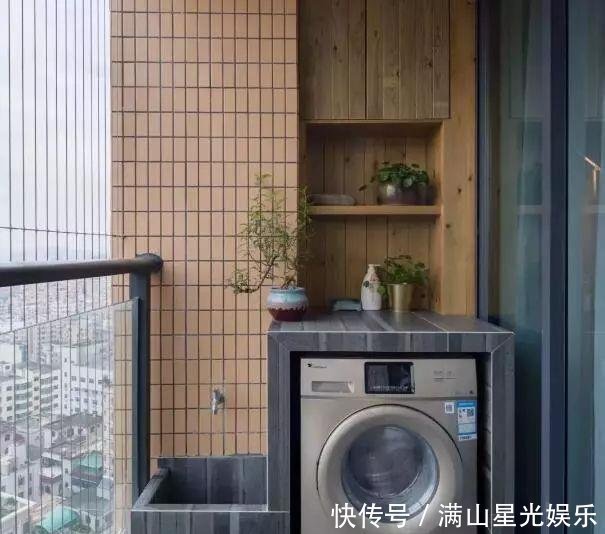 同样是一个阳台,别人家的阳台这样装,真是漂亮又实用