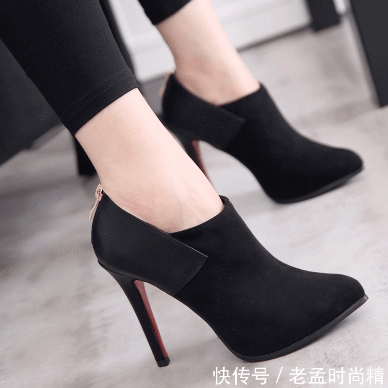 高跟鞋一定要选优质的,版型好的,才能美腻不累脚