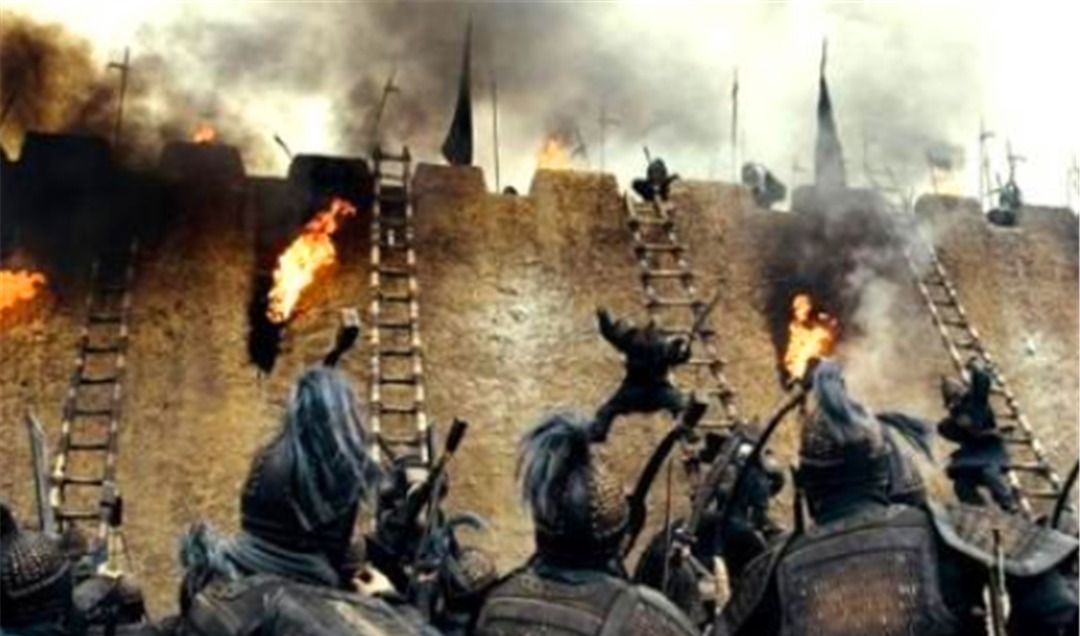 楚军|四面楚歌时的项羽还有10万精锐为何项羽放弃抵抗?和之前的作风不一样?