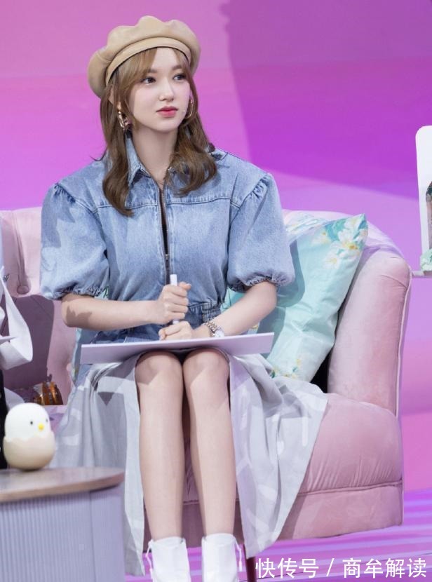 你们还说程潇腿粗, 看到她的“竹节腿”, 吴宣仪都比不上