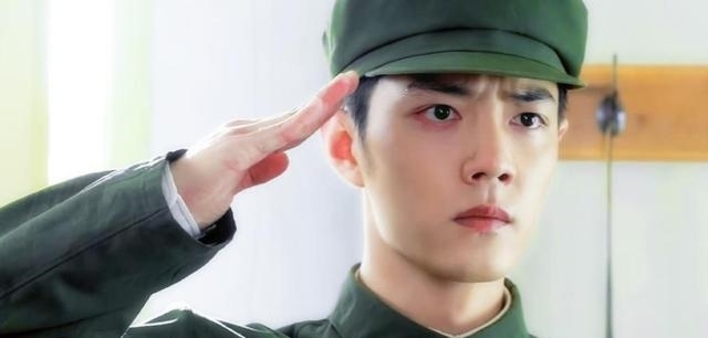 肖战 中央8开拓年轻市场喜欢肖战,但意外的是王牌部队的一地鸡毛