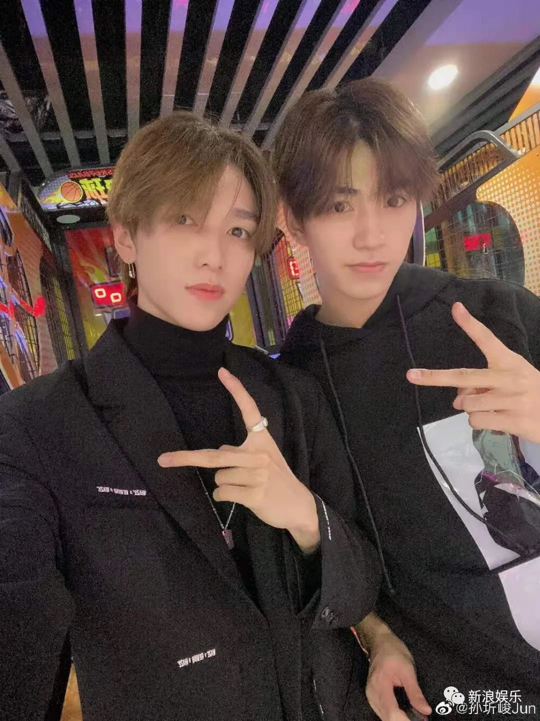 談戀愛(ài)嗎？既騙感情還騙錢(qián)那種...