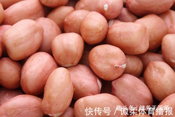 花生粒|糖尿病人吃花生,血糖会升高?医生今天终于说了实话,来了解一下