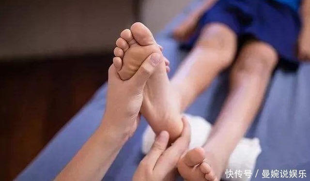 脚底|“筋软一寸,长寿十年”,每天拉一拉这条筋,越拉越长寿