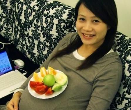 宵夜|怀孕期间,孕妈妈尽量别吃这“3种饭”,对胎儿发育没好处